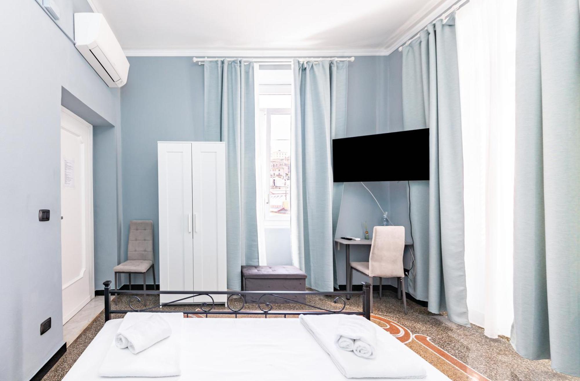 Galia Rooms It Self Check In H24 Genua Exteriör bild