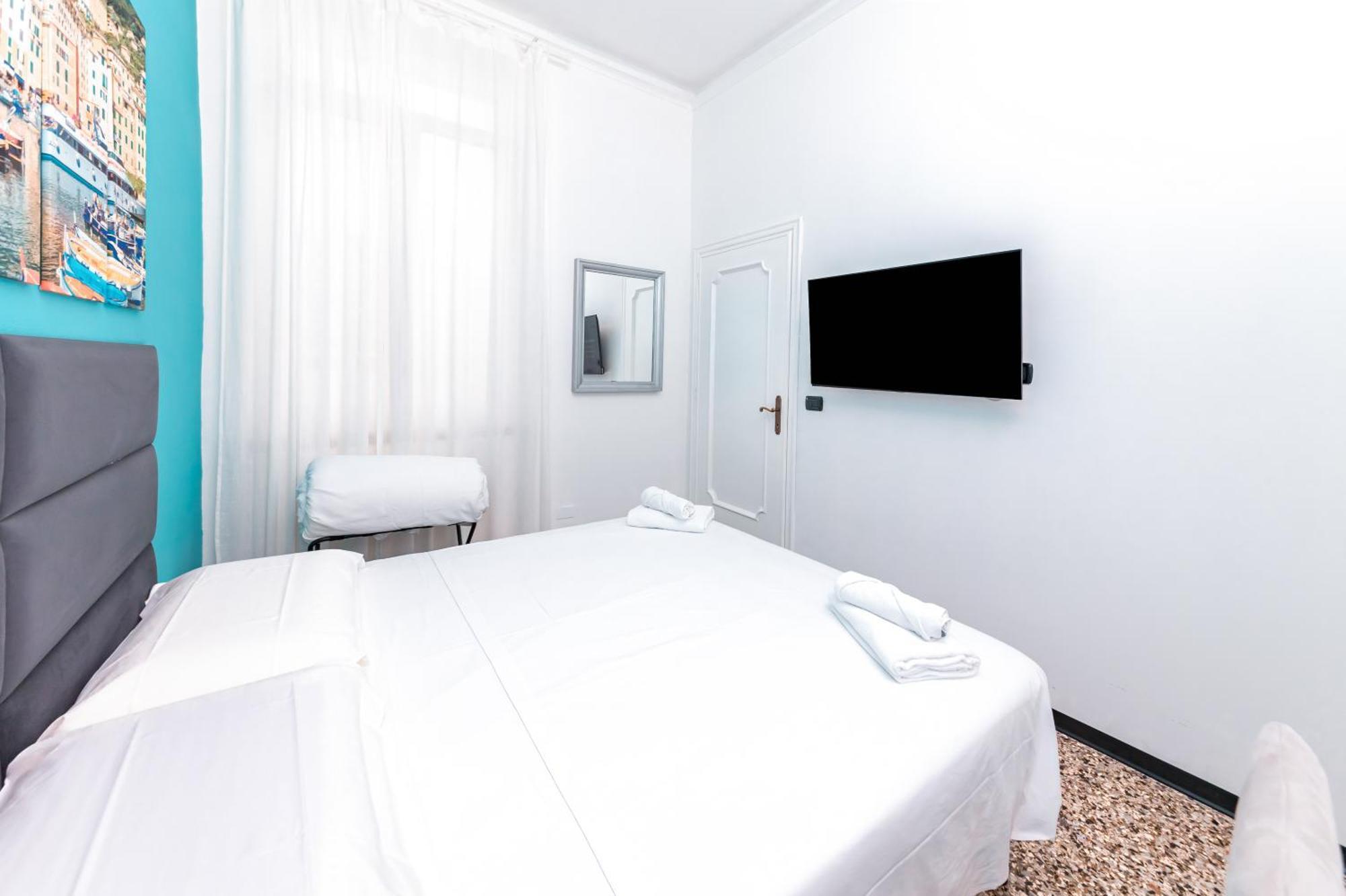 Galia Rooms It Self Check In H24 Genua Exteriör bild
