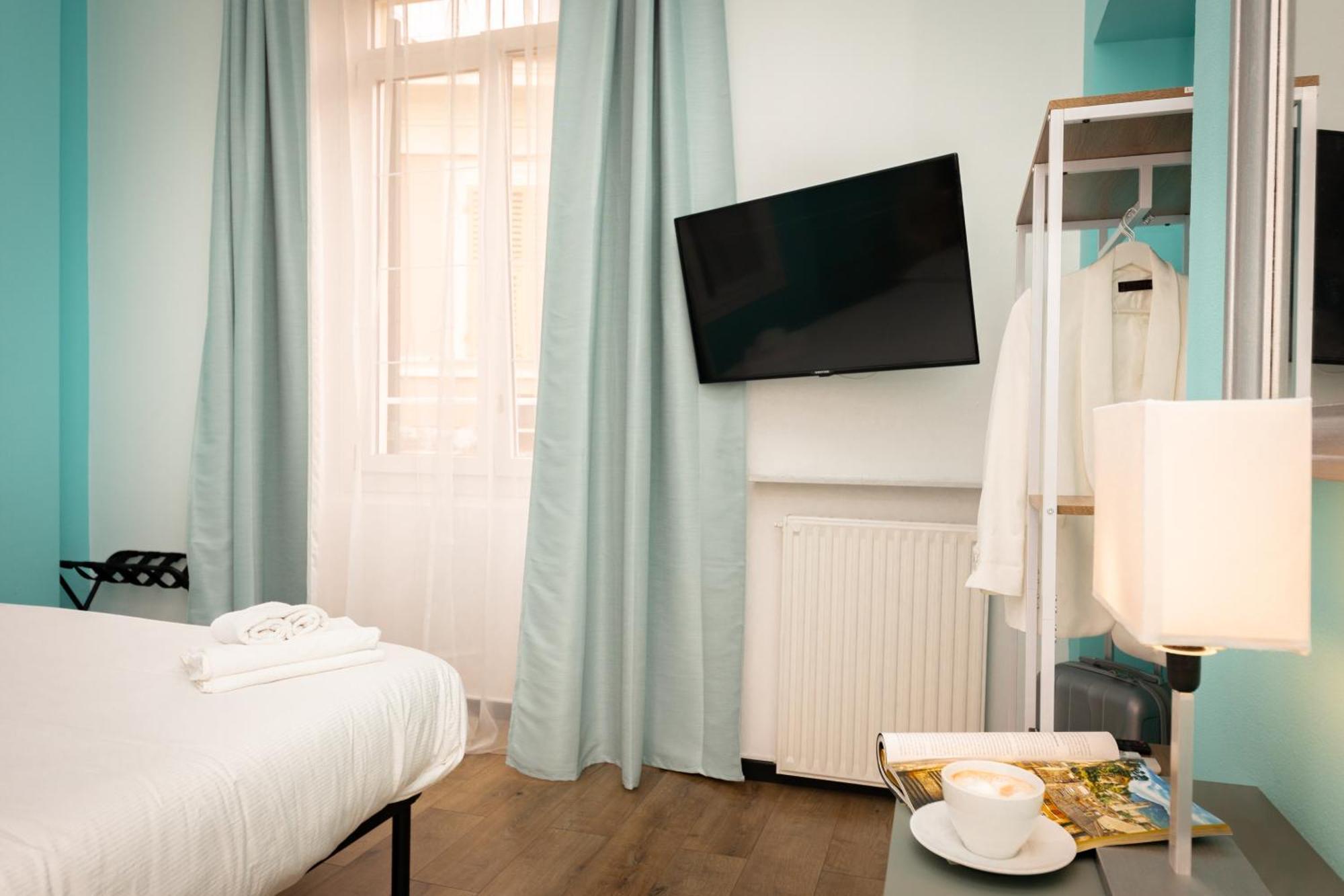 Galia Rooms It Self Check In H24 Genua Exteriör bild