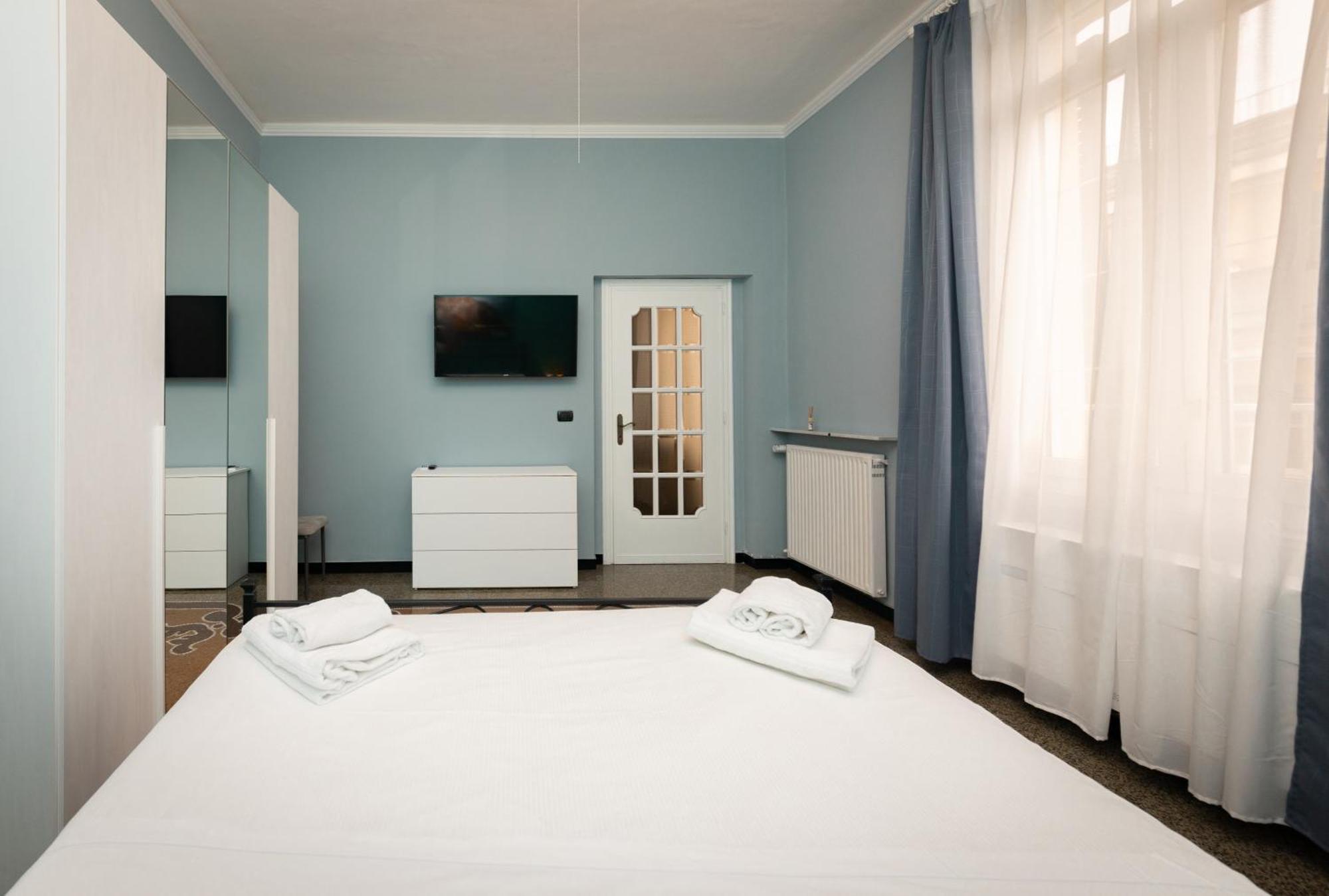 Galia Rooms It Self Check In H24 Genua Exteriör bild