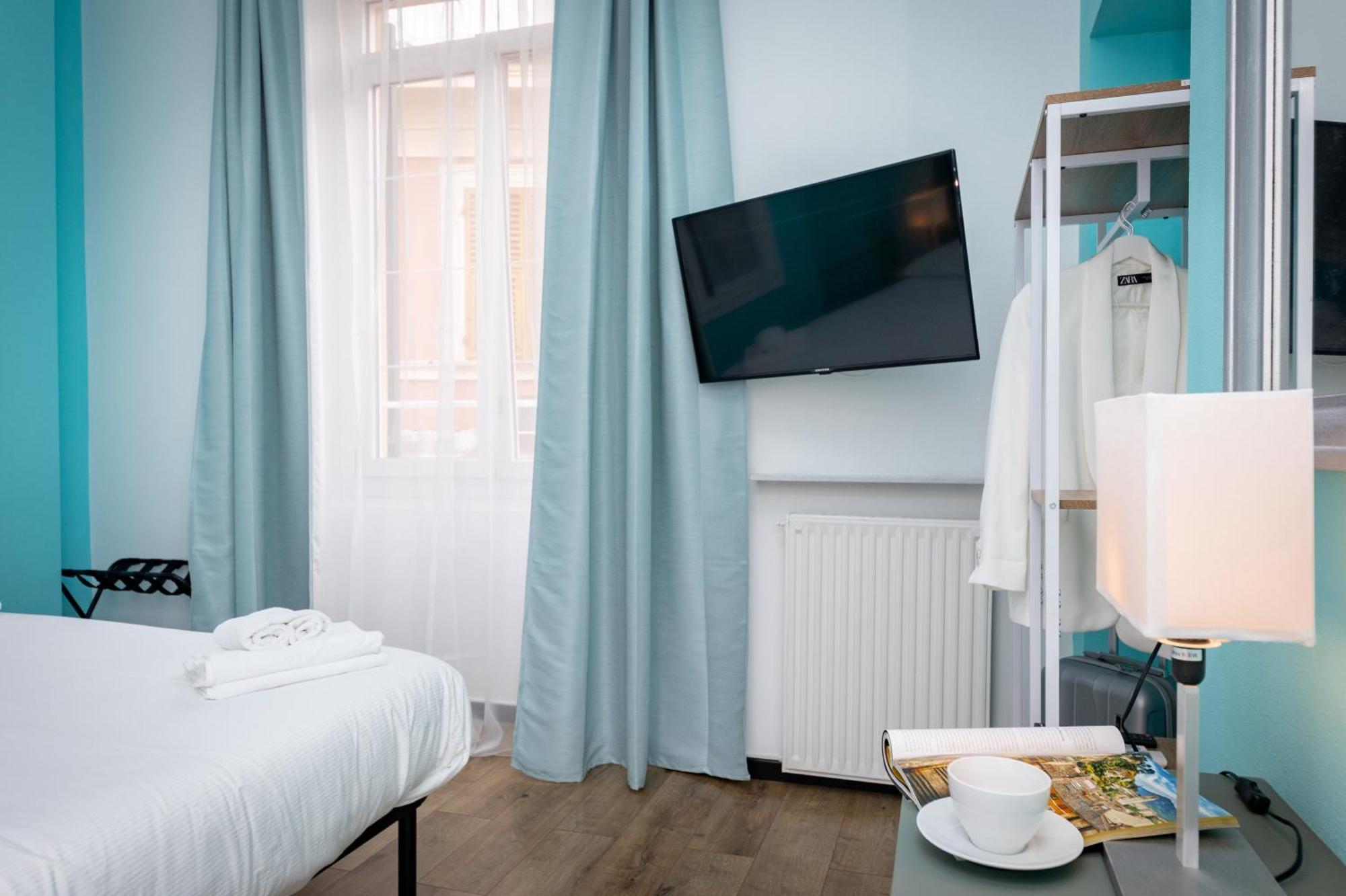 Galia Rooms It Self Check In H24 Genua Exteriör bild