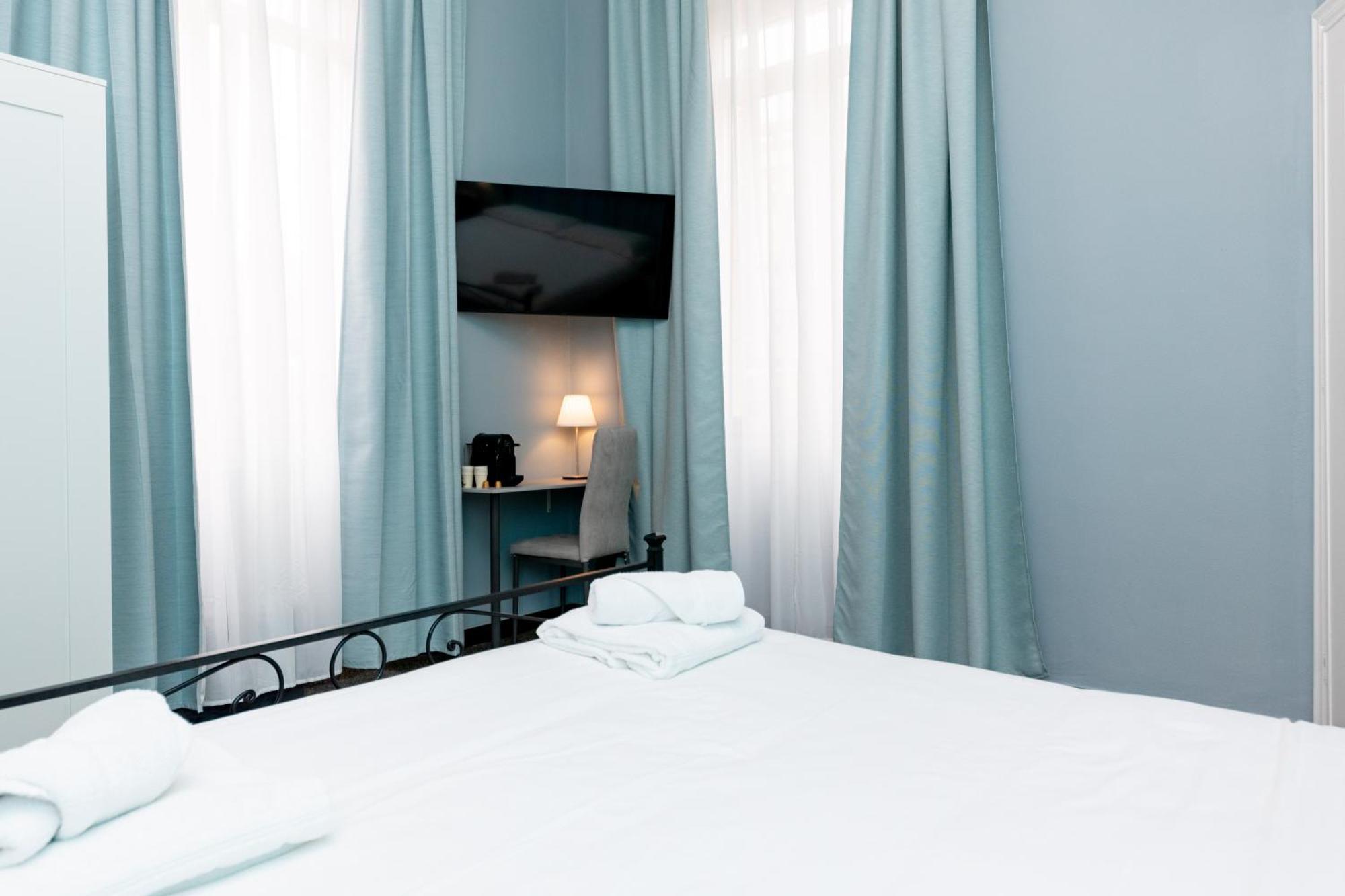 Galia Rooms It Self Check In H24 Genua Exteriör bild